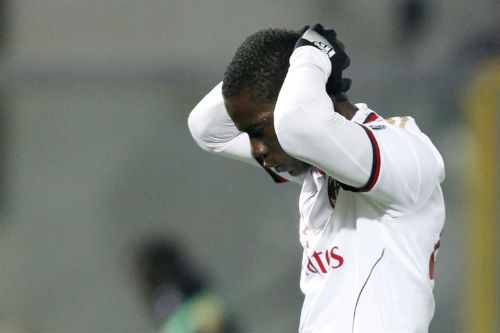 Balotelli lập cú đúp, nhưng Milan vẫn không thắng