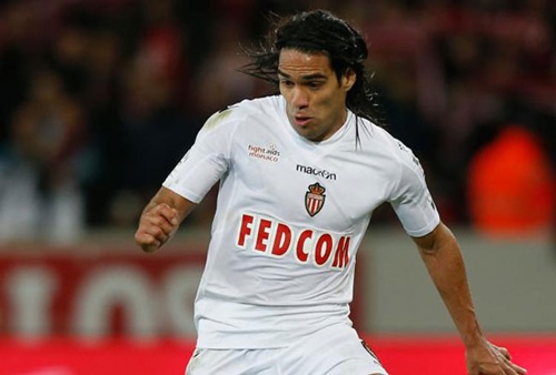 Mourinho vẫn “tơ tưởng” Radamel Falcao
