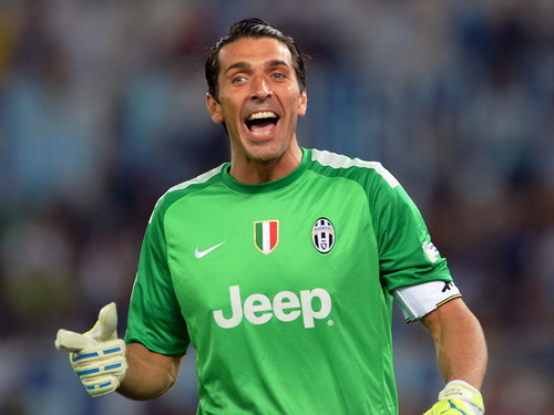 Buffon: Ý kém các ứng cử viên khác một bậc