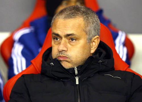 Chelsea: Jose Mourinho chưa thể xua tan hoài nghi