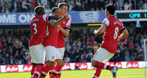 West Ham - Arsenal: Địa ngục chỉ cách Thiên đường vài bước chân