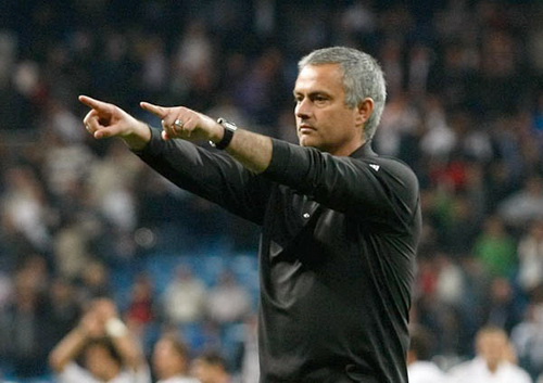 Jose Mourinho: 1.000 ngày, 1.000 rắc rối