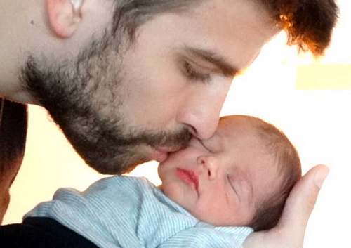 Vũ khí của Barcelona: Pique và niềm vui mang tên Milan