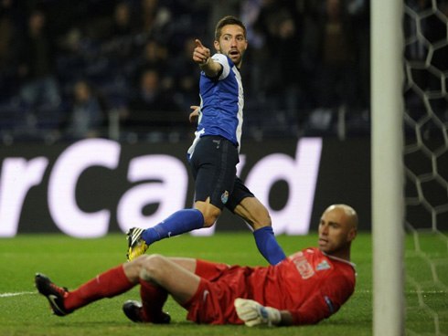 Porto giải mã hiện tượng Malaga