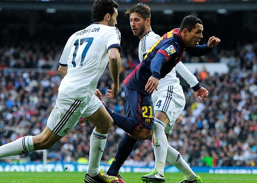 Ramos ngầm thừa nhận đã phạm lỗi với Adriano?