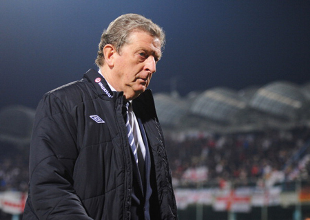 Anh hòa nhạt trước Montenegro: Roy Hodgson, “trí khôn” của ông đâu?