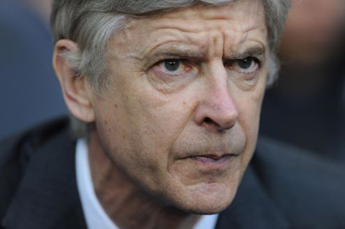 Arsenal sẽ vượt qua Chelsea và Tottenham