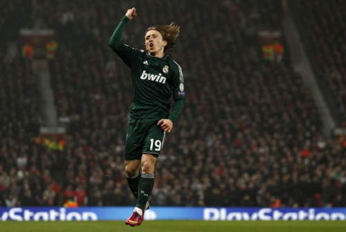 Modric muốn gia nhập M.U: Fergie lại “bắt tay” với kẻ thù?