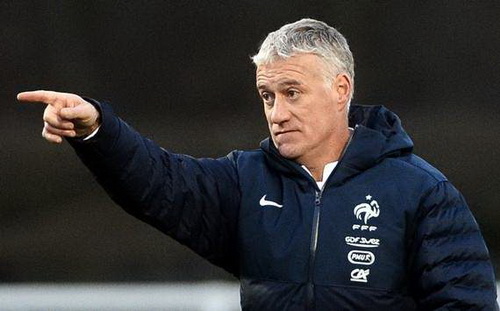 Pháp khởi đầu thuận lợi, Didier Deschamps được dịp chém tưng bừng