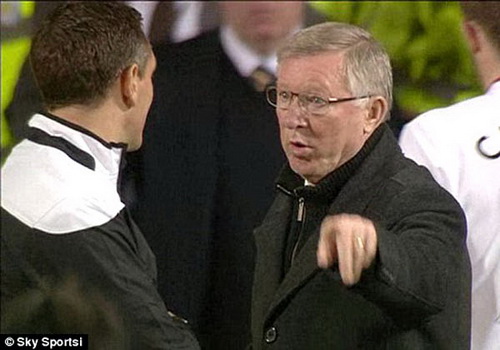 Cần đuổi bao nhiêu người cho vừa lòng Sir Alex?