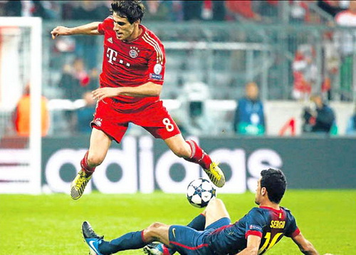 Từ thảm bại ở trung tuyến của Barca: “Con cá to” Javi Martinez