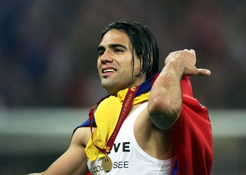 Man City sẽ xô đổ kỷ lục vì Falcao