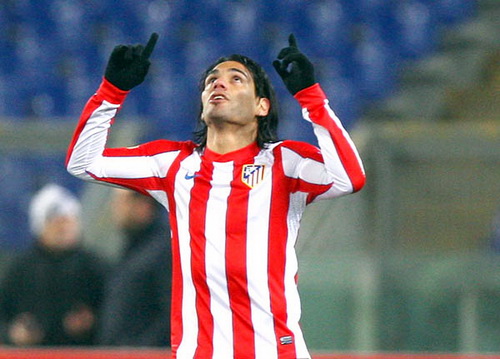 Tổng hợp chuyển nhượng 24h qua: Falcao sang Monaco, Villa về Tottenham, Lewandowski tới Bayern?