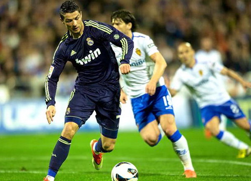 Bị cầm hòa, Real lỡ cơ hội tiến gần Barca: Mờ mắt vì Champions League?