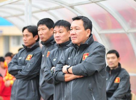 VFF làm việc với HLV Hoàng Văn Phúc: Quá nhiều băn khoăn