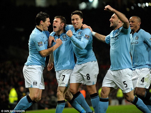 Man Utd 1-2 Man City: Màn rửa hận ngọt ngào