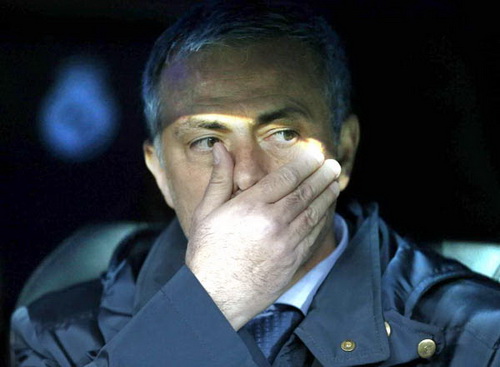 Jose Mourinho: Đến thì ồn ào, đi thì lặng lẽ