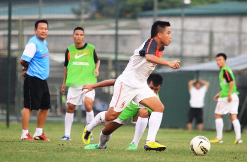 Tướng Phúc hài lòng với điều kiện tập luyện của U23 Việt Nam