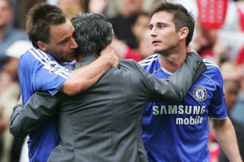 Chelsea giữ chân Lampard, chờ Mourinho
