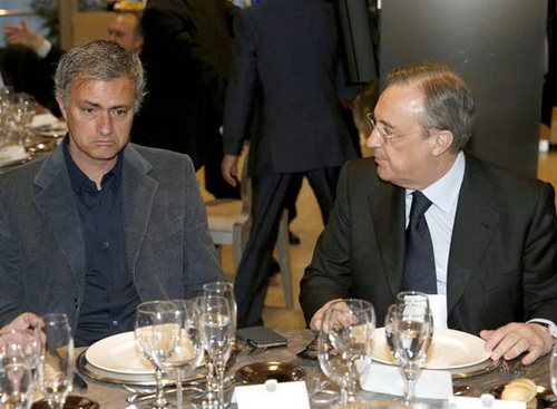 Real trắng tay: Mourinho có lỗi, nhưng Perez phải chịu trách nhiệm