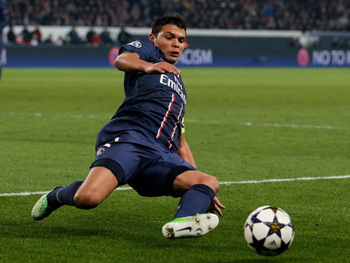 Barca xây lại đế chế: Lấy Pepe Reina và Thiago Silva?