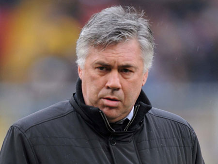 PSG cố níu kéo Ancelotti: Khi Carletto bực tức