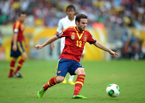 Mata đấu tranh cho suất đá chính