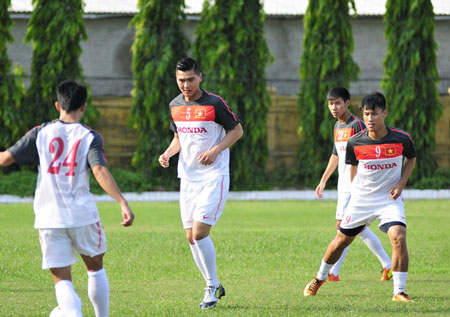 Cầu thủ Việt kiều Pháp thử việc tại U23 Việt Nam