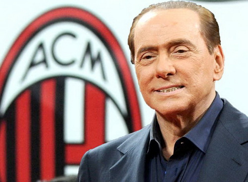 Berlusconi mong Real thất bại trước Atletico để đưa Ancelotti trở lại Milan