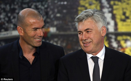 Zidane chính thức thành “phó tướng” của Carlo Ancelotti