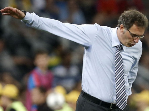 PSG tìm HLV mới: Dùng Blanc chữa cháy 1 năm, đợi Arsene Wenger