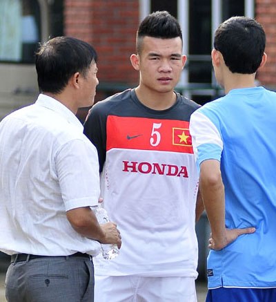 Tiền vệ Hoàng Thịnh chia tay U23 Việt Nam