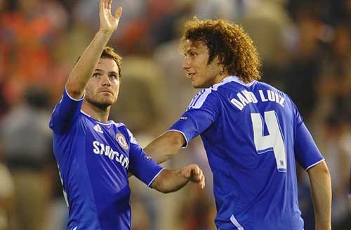 Mourinho phủ nhận chuyện bán Mata và Luiz