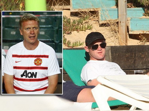 Moyes vạch kế hoạch giữ chân Rooney