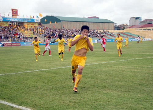 Cầu thủ Việt kiều và những bàn thắng ở V-League