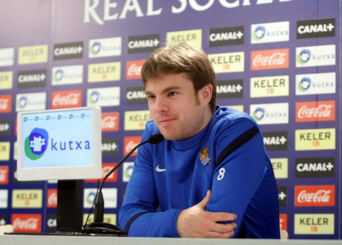 Real Madrid: Gần 40 triệu euro cho Illarra ! Lãng phí quá, Perez!