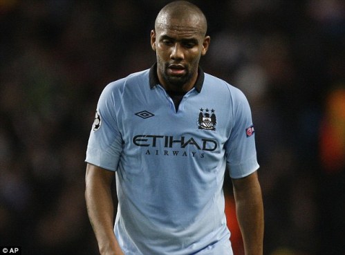 HLV Pellegrini muốn bán Maicon