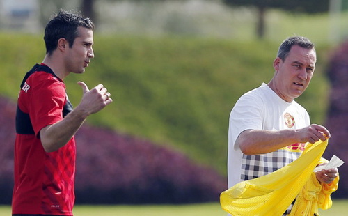 Van Persie suýt chia tay bầy Quỷ đỏ