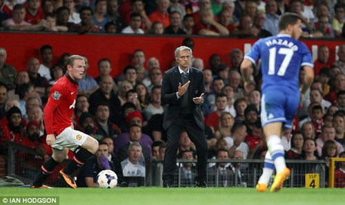 Hoà Man Utd, Mourinho ra sức kích động Rooney