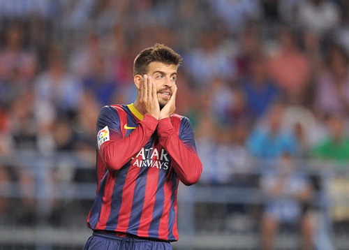 Bài toán trung vệ Barca: Có dám gạt bỏ Pique?