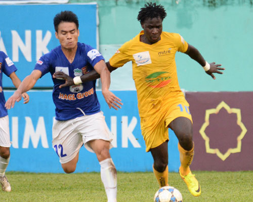 Thanh Hoá buộc HAGL lần đầu thua trận sân nhà
