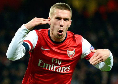 Hãy giữ lấy Podolski, Wenger!