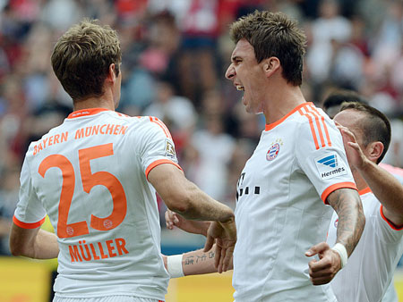 Bayern Munich nhọc nhằn vượt ải Frankfurt