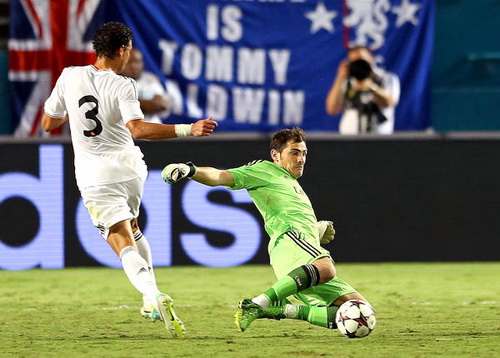 Ngày Thánh Iker trở lại La Liga