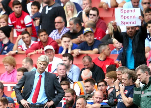 Sau 12 năm, Arsenal mới thua trận ra quân: Sự cẩu thả của ông Wenger