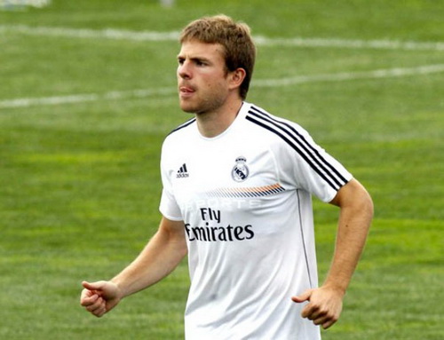 Real: Modric chấn thương, Illarramendi sẽ trở thành lời giải?