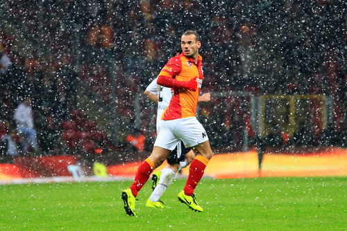 Sneijder gạt Chelsea, nguyện trung thành với Galatasaray