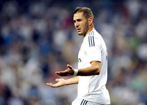 Karim Benzema đã được bảo kê tương lai tại Real Madrid