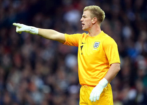 Trình diễn xuất sắc trước Đức, Joe Hart chuẩn bị được trả lại vị trí trong khung gỗ Man City