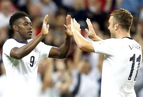 Không Rooney, tuyển Anh đã có người mở khóa Welbeck